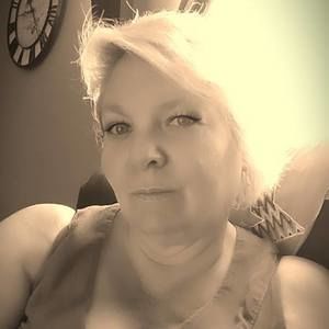 Meet your Posher, Wendy